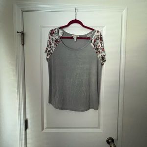 Late August Gray Top with Floral sleeves